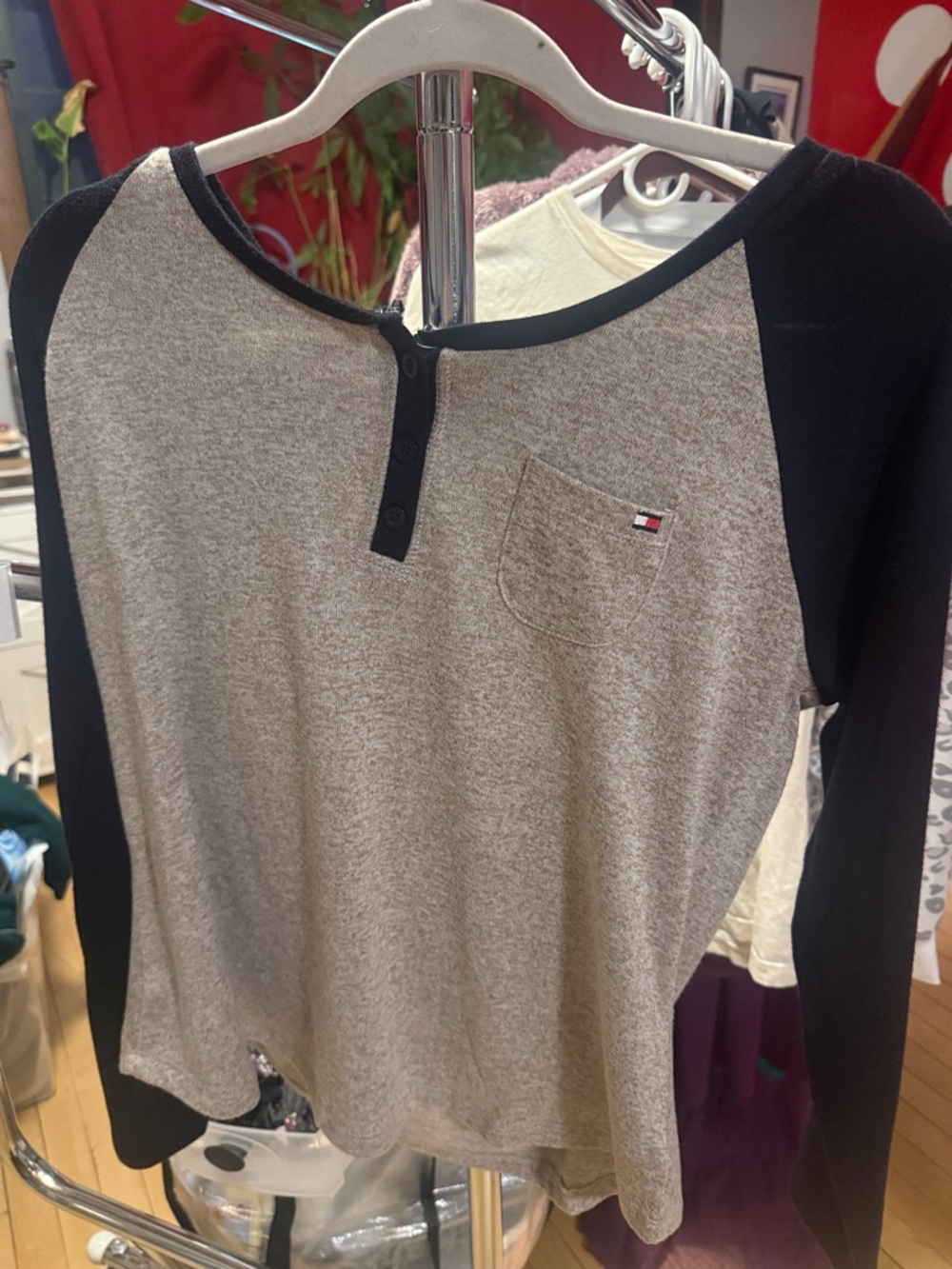 Tommy Hilfiger Long-Sleeve Henley with Black Raglan Sleeves